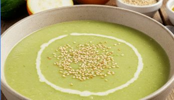 Crema de calabacín con semillas de sésamo